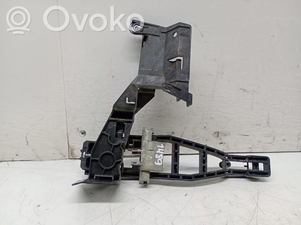 Etuoven ulkokahvan kehys   6M21U266B22A