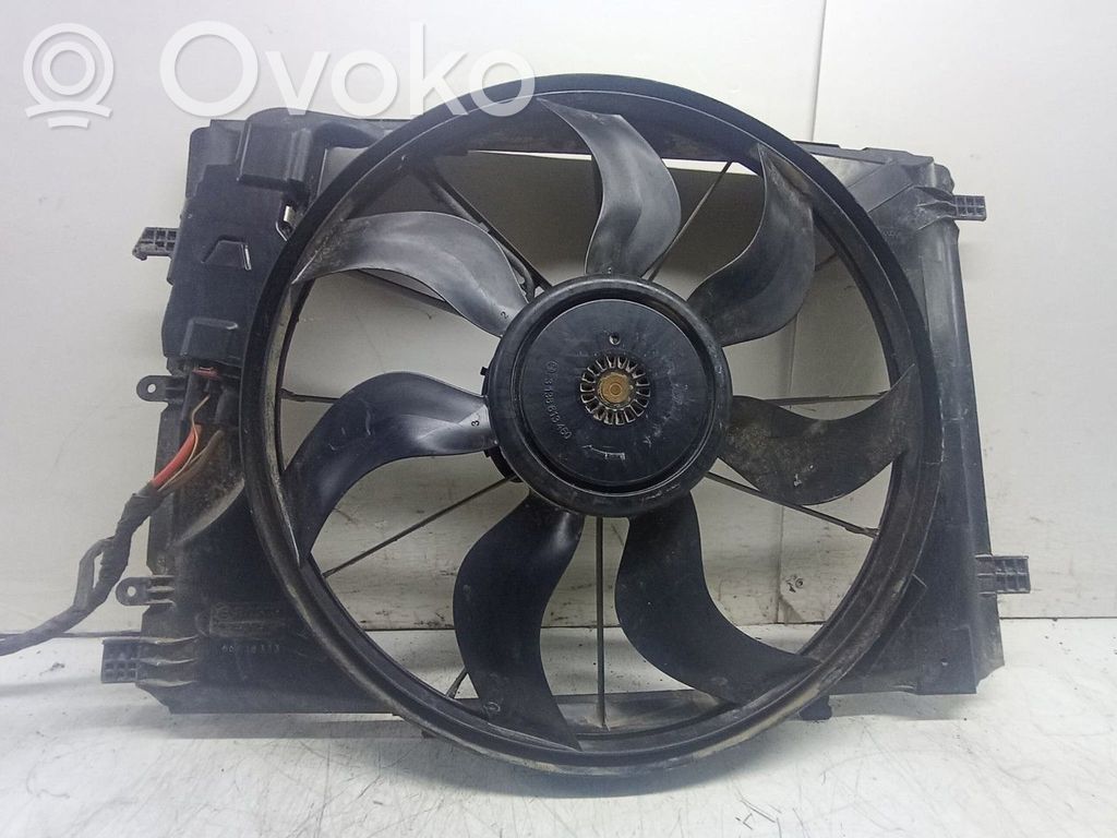 Mercedes-Benz A W176 Ventilatore di raffreddamento elettrico del radiatore