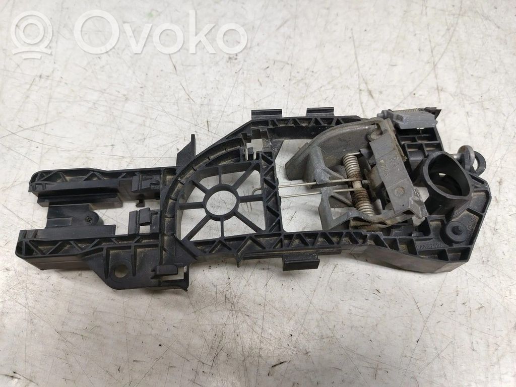 Volkswagen PASSAT B6 Maniglia esterna/staffa portiera anteriore 