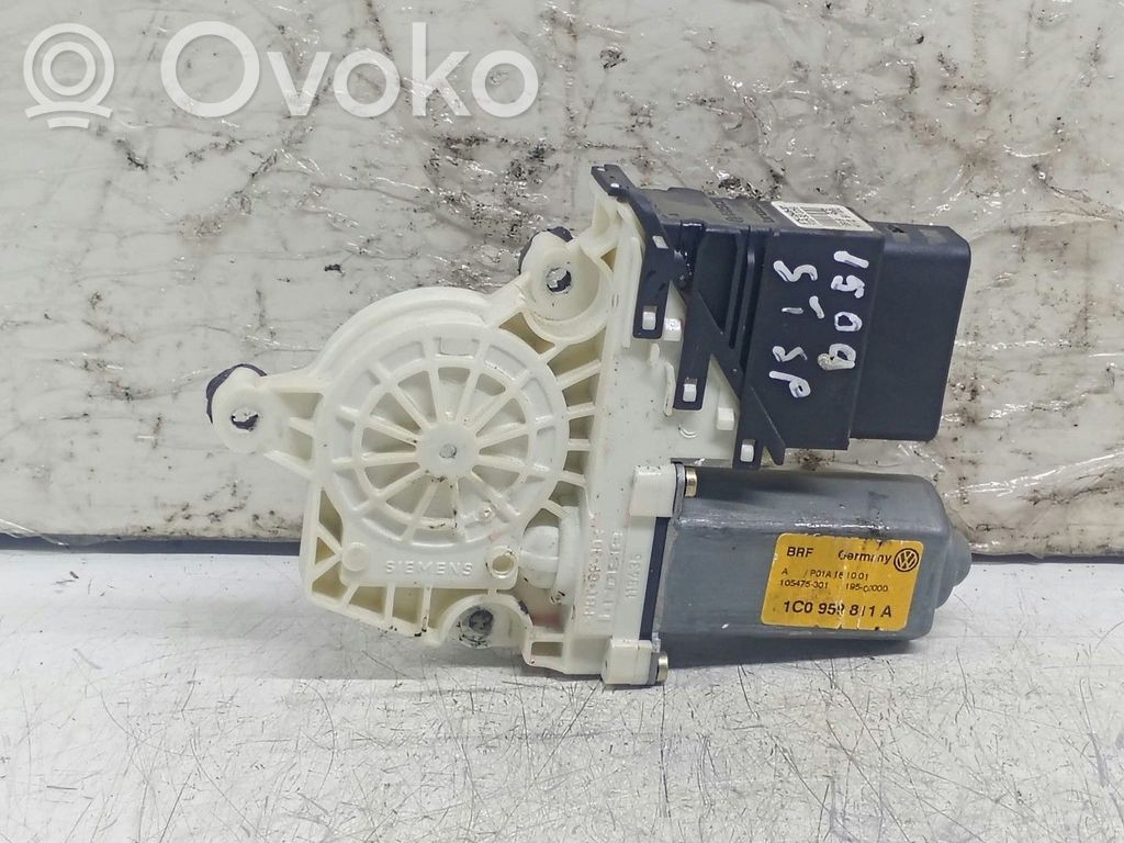 Volkswagen Golf IV Motor macara geam ușă spate 