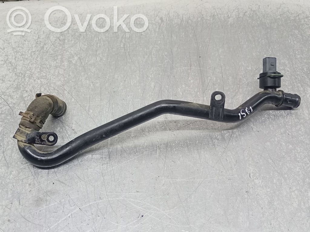Volkswagen Golf VI Przewód / Wąż chłodnicy 
