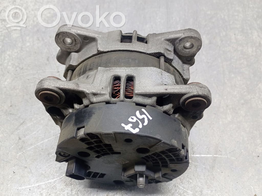 Audi A4 S4 B8 8K Generator/alternator 