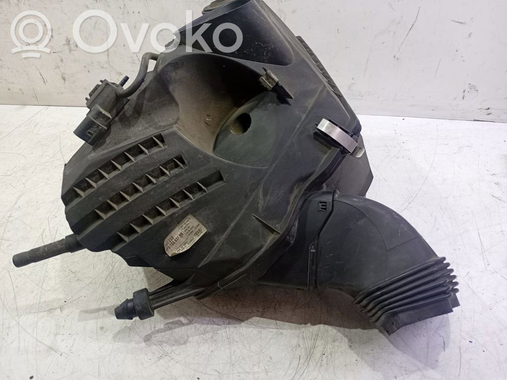 Audi A6 S6 C6 4F Gaisa filtra kaste 