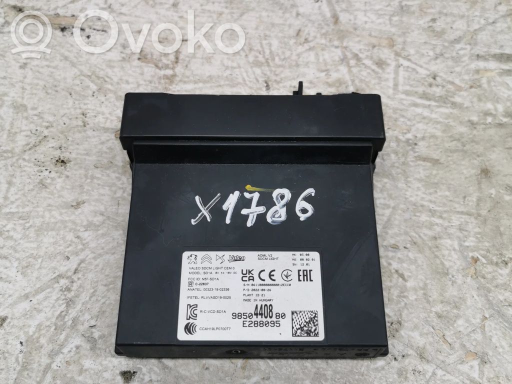 Opel Astra L Module d'éclairage LCM 
