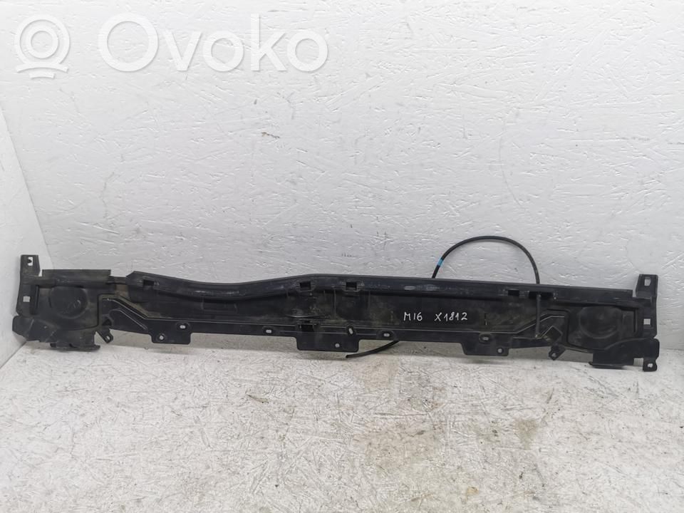Opel Astra L Pyyhinkoneiston lista 