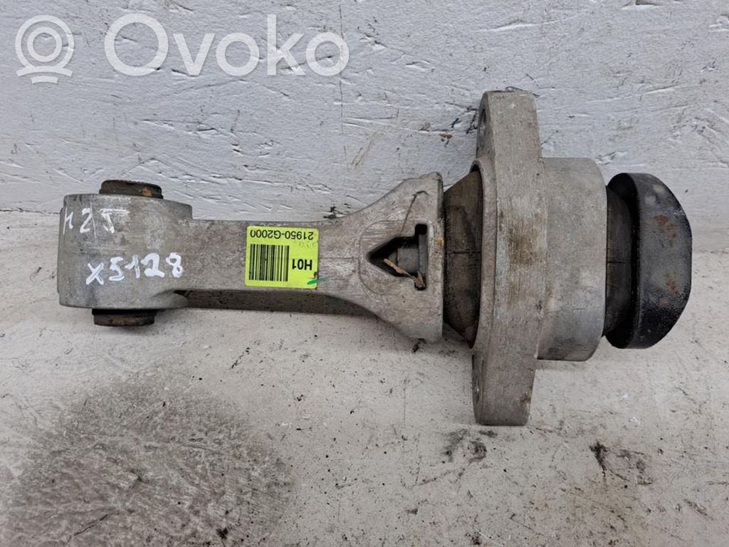 Hyundai Ioniq Engine mount bracket 