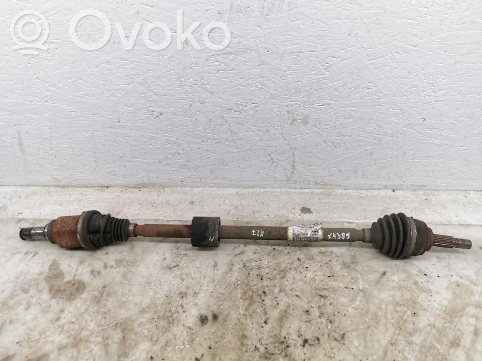 Renault Captur Priekinis pusašis 