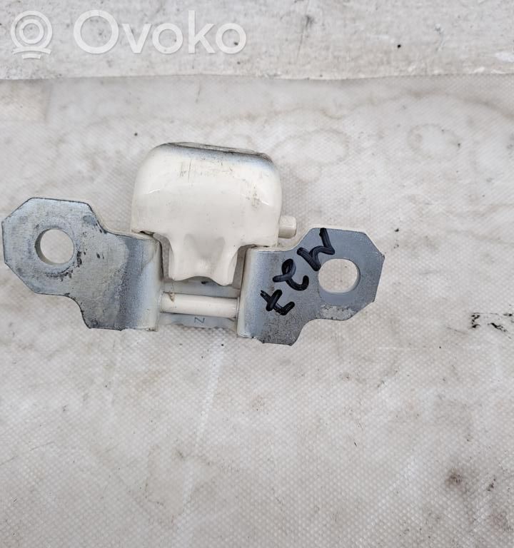 Renault Captur Rear door upper hinge 