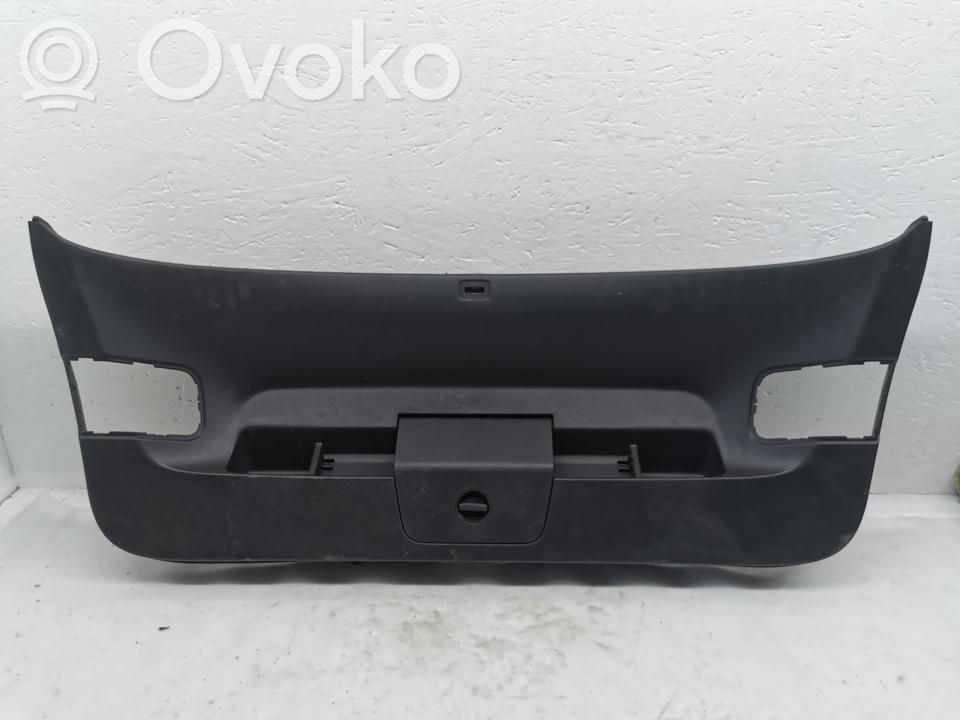 Volkswagen Golf VII Tailgate/boot lid cover trim 