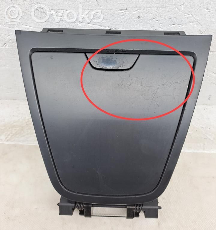 Renault Captur Daiktadėžės (bordačioko) komplektas 