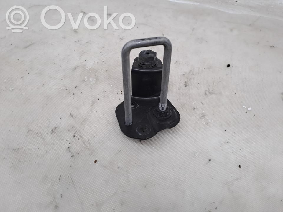 BMW 3 E92 E93 Konepellin lukituksen salpahaka 