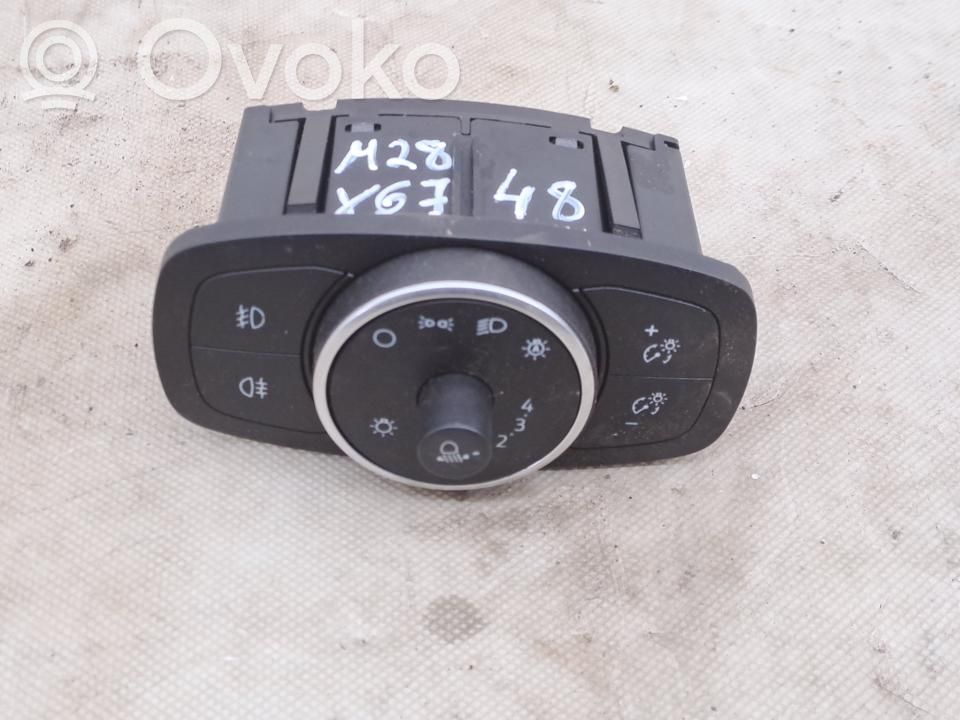 Light switch   10507973,X6748