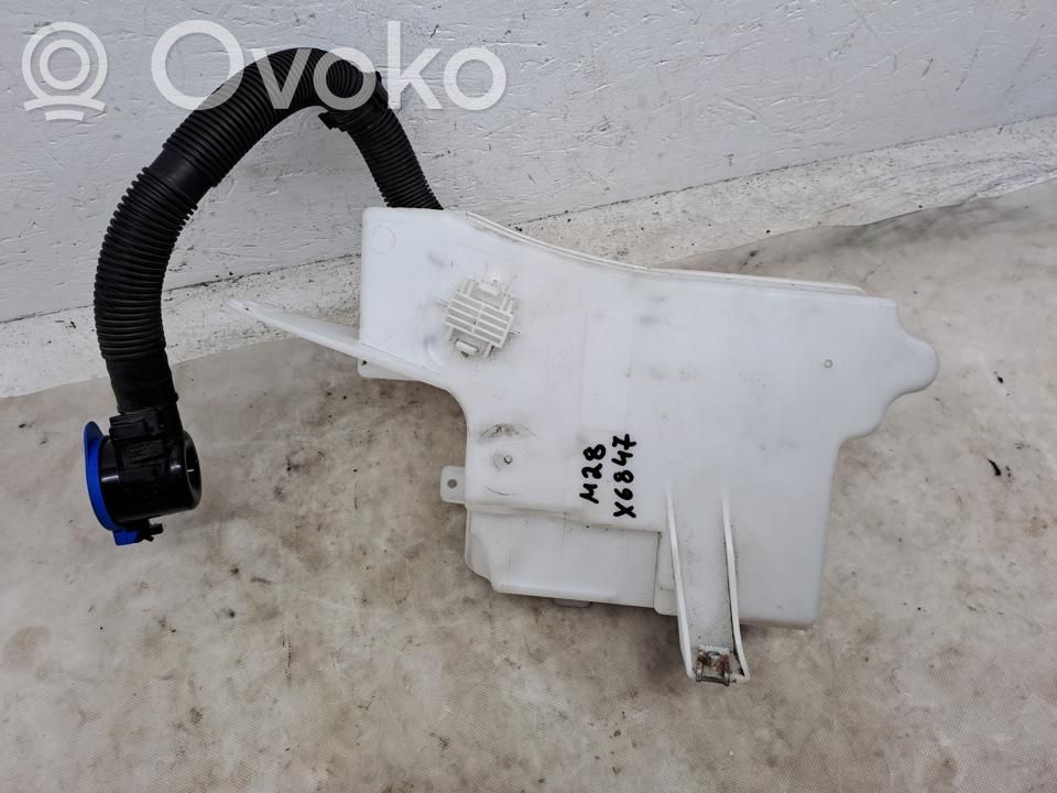 Ford Focus Depósito/tanque del líquido limpiaparabrisas 