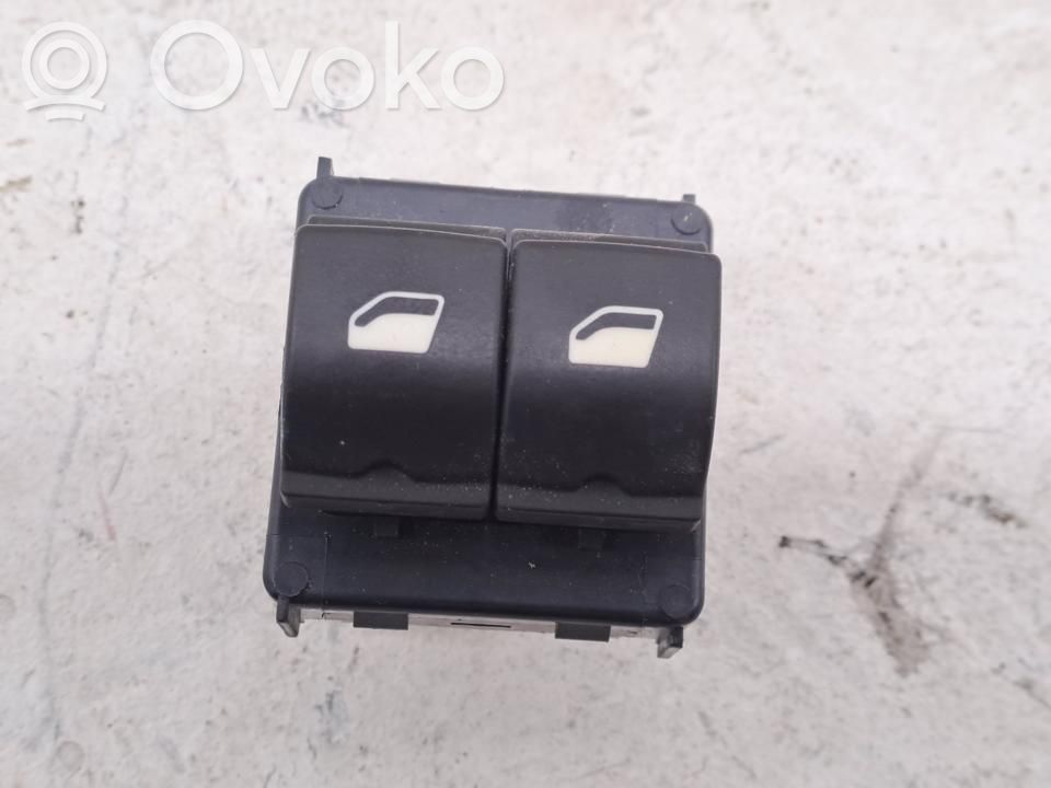 Citroen C4 Cactus Electric window control switch 