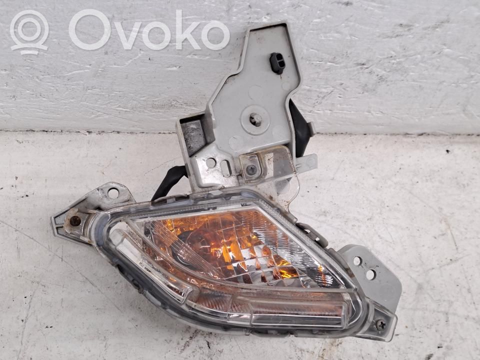 Mazda CX-3 Front indicator light 