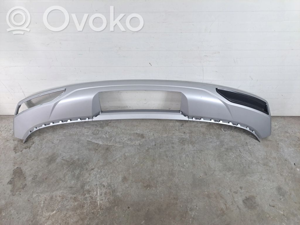 Audi Q3 F3 Moldura inferior del parachoques trasero 
