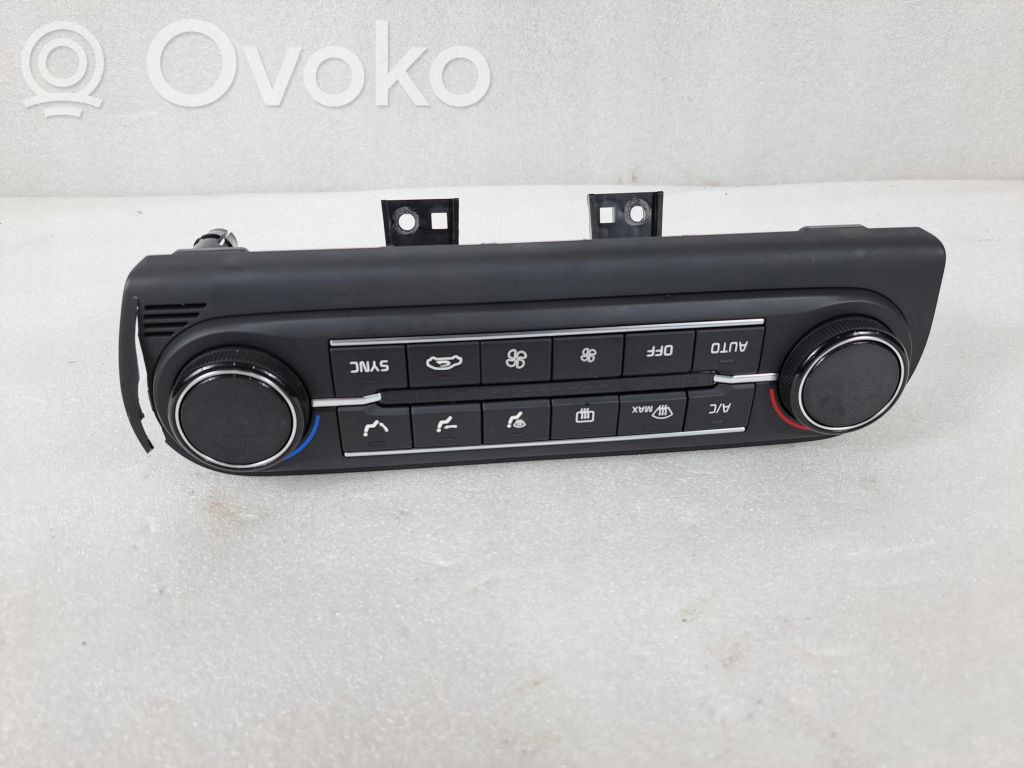 KIA Pro Cee'd III Climate control unit 
