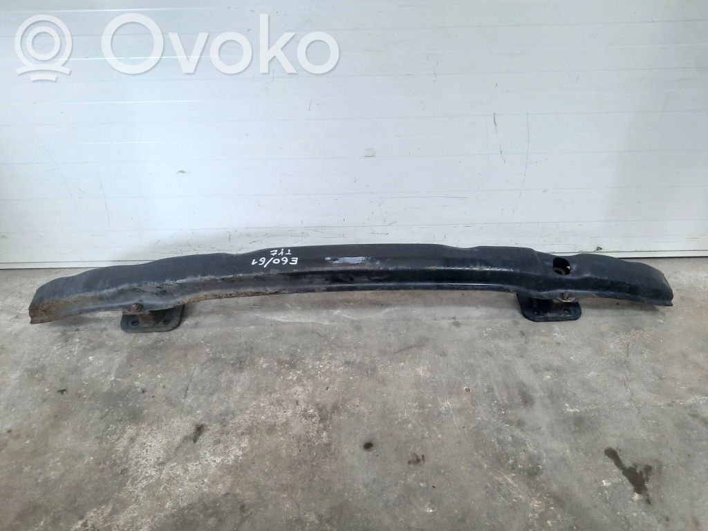 BMW 5 E60 E61 Aizmugurē bampera balka 