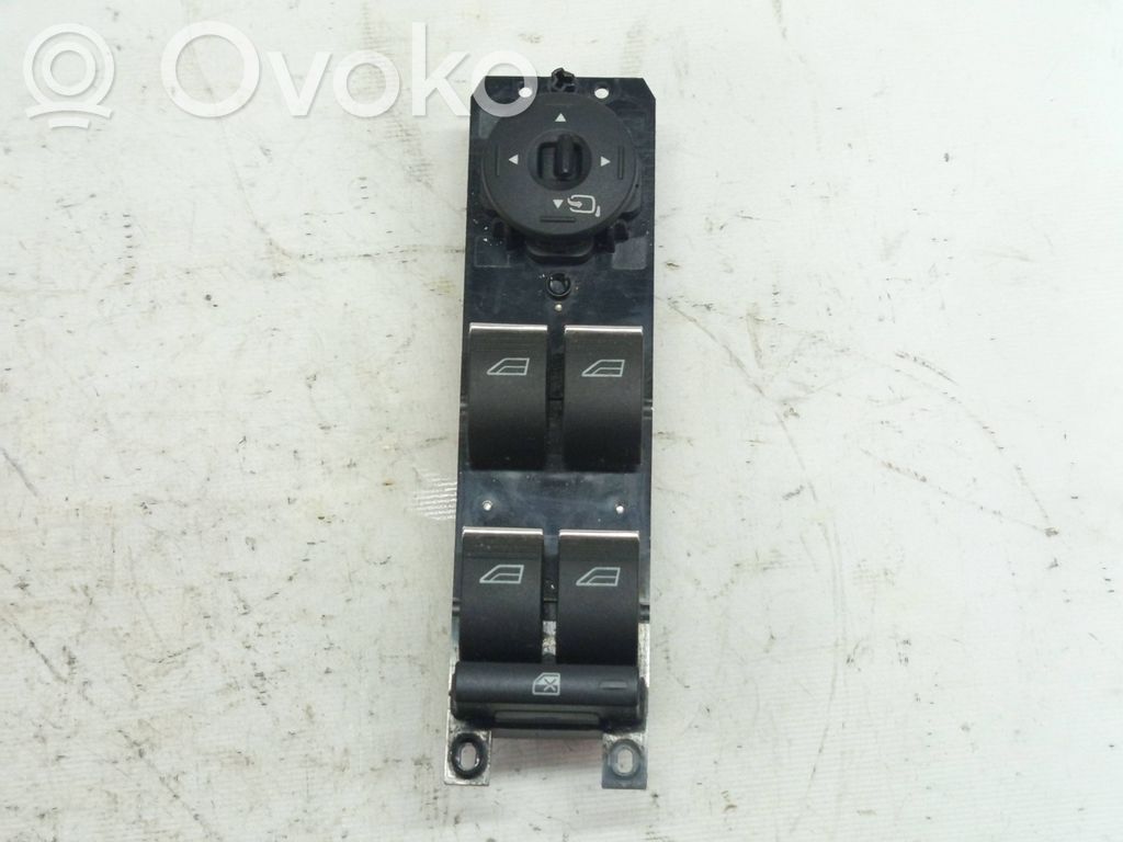 Ford Fiesta Electric window control switch 