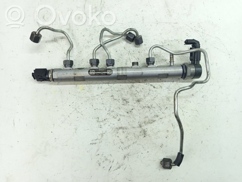 BMW 5 F10 F11 Polttoainepääputki 