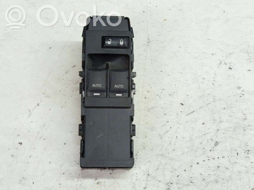 Electric window control switch   04602784AA