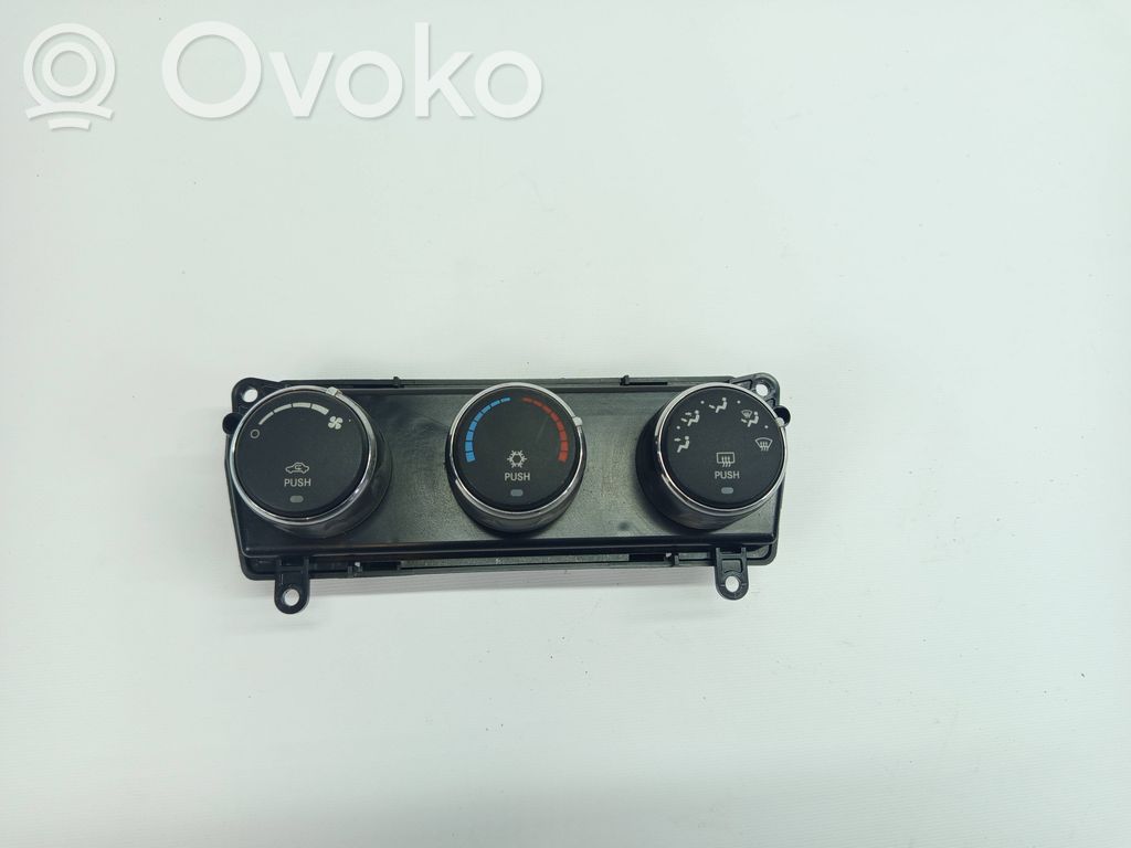 Dodge Challenger Unitate control climatizare 