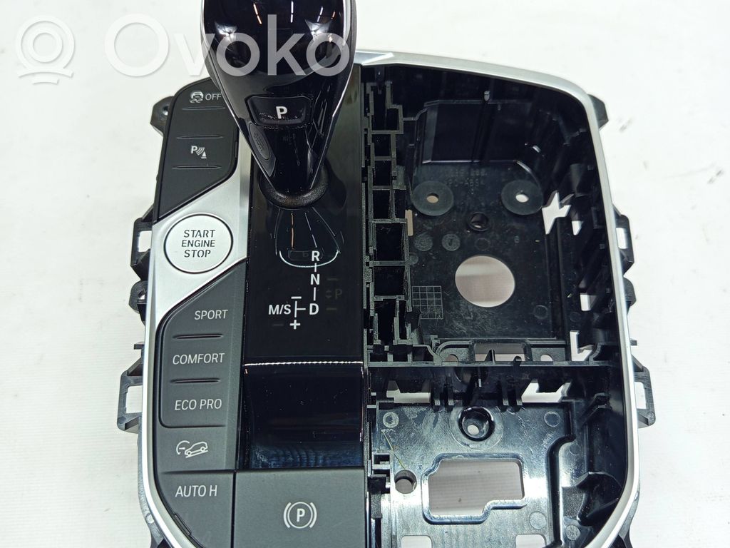 BMW X3 G01 Gear selector/shifter in gearbox 