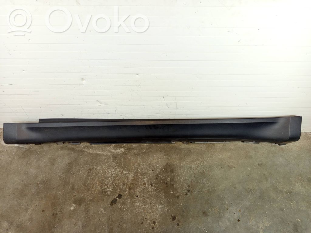 BMW X6 E71 Sill 