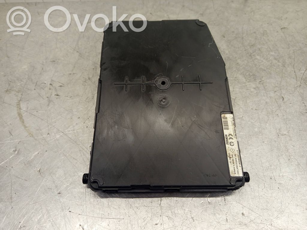 Renault Megane II Module confort 