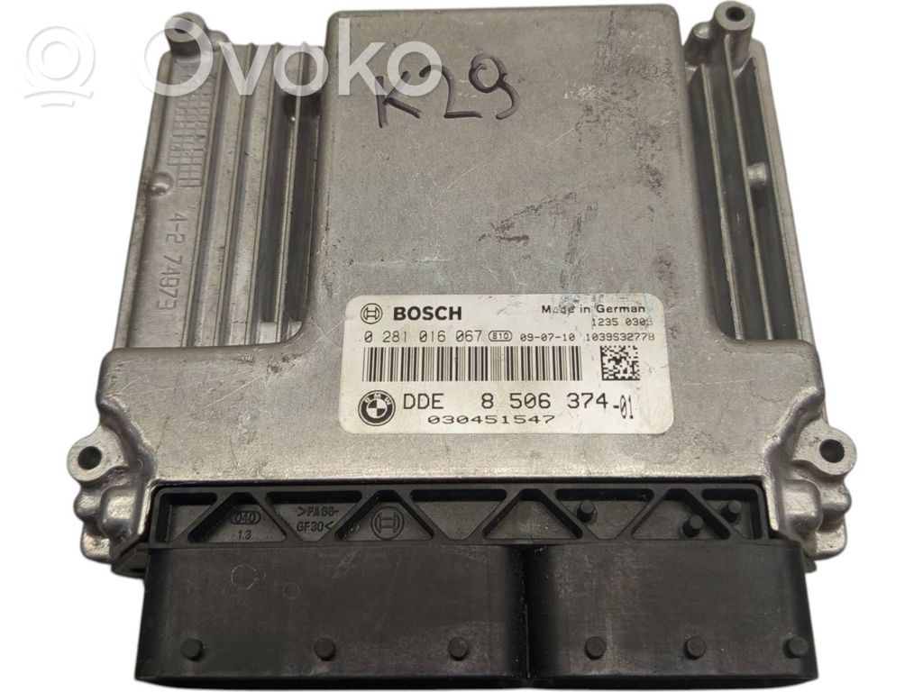 BMW 1 E81 E87 Variklio valdymo blokas 