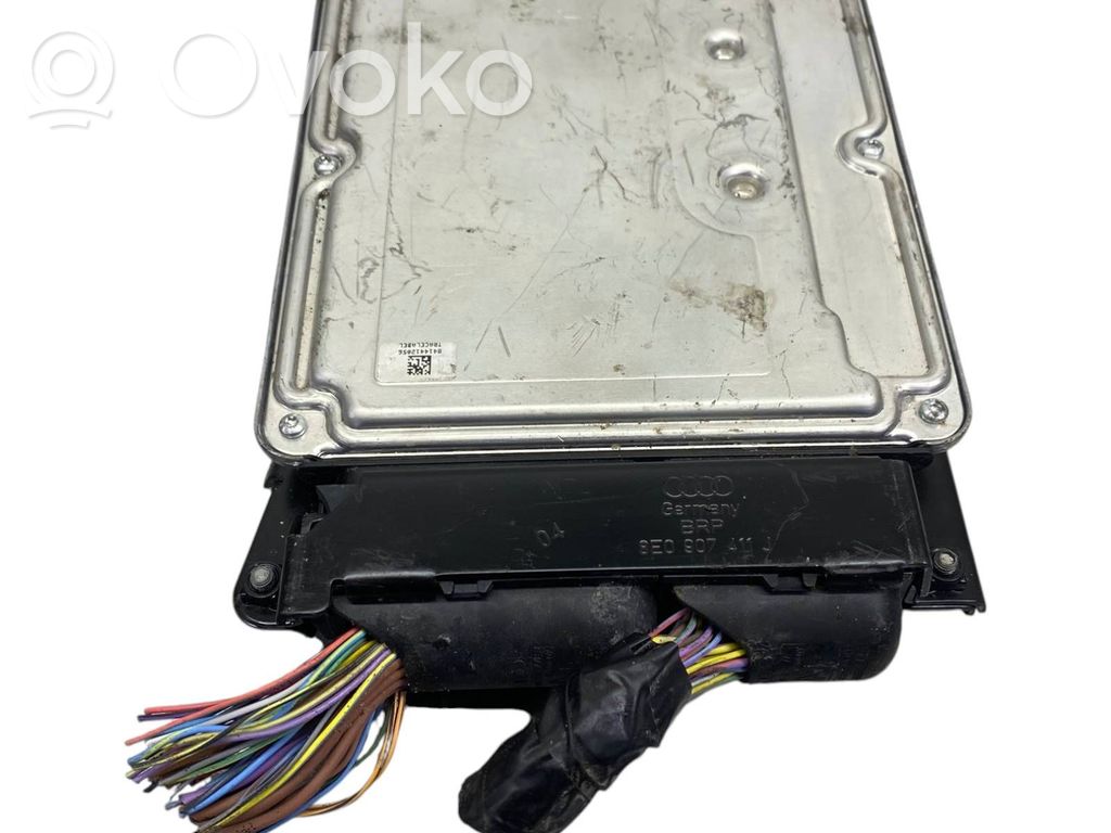 Audi A5 8T 8F Engine control unit/module 