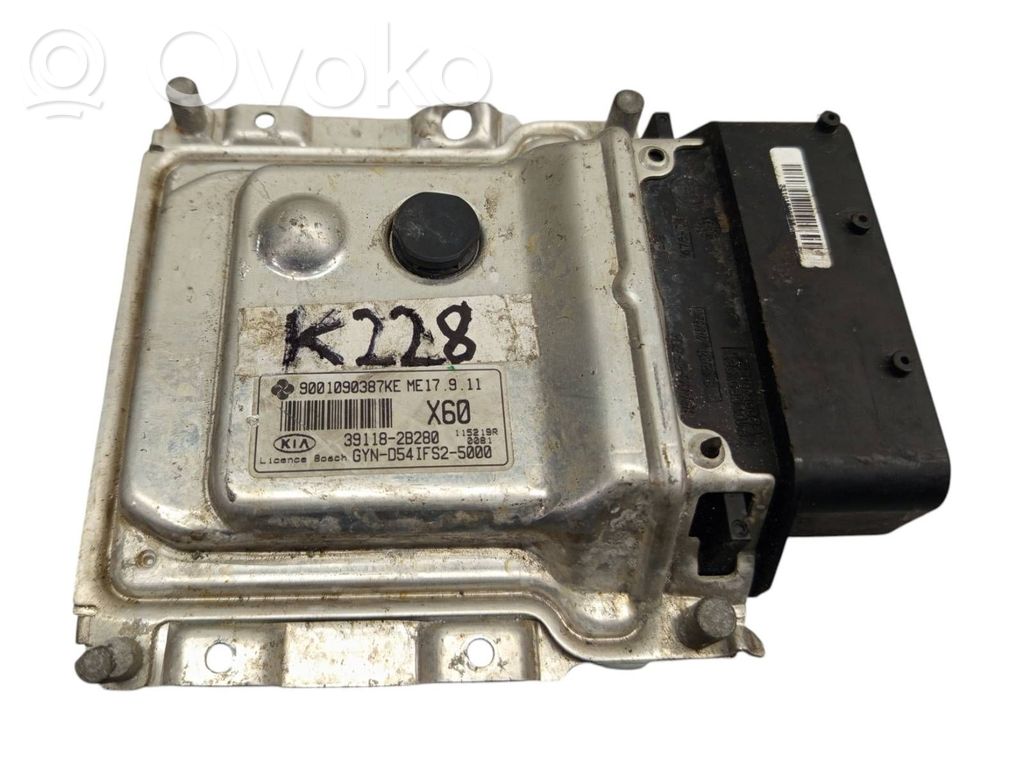 KIA Venga Engine control unit/module 