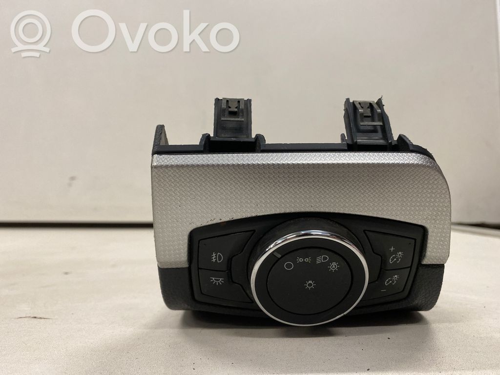 Light switch   13D061,1009229603,CB5T13D081AB,XXXX13A024XX