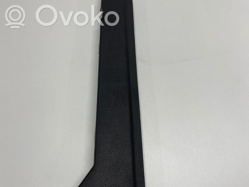 Ford Explorer Panel trim 
