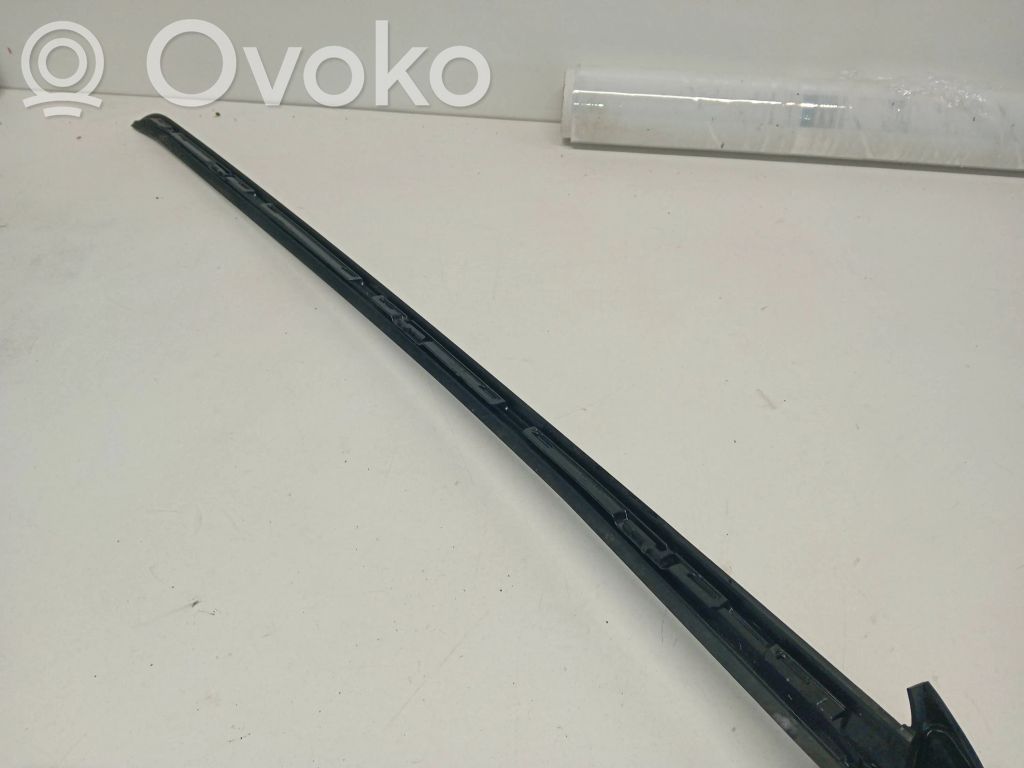 Lexus UX Windshield trim 