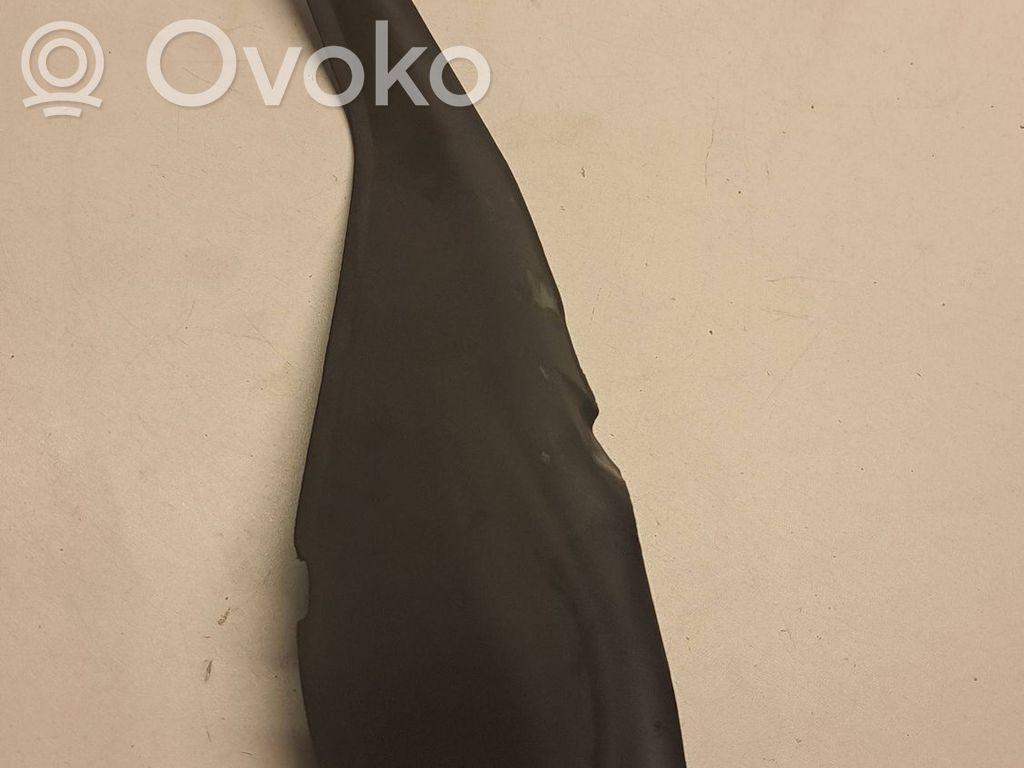 Windshield trim   68228477