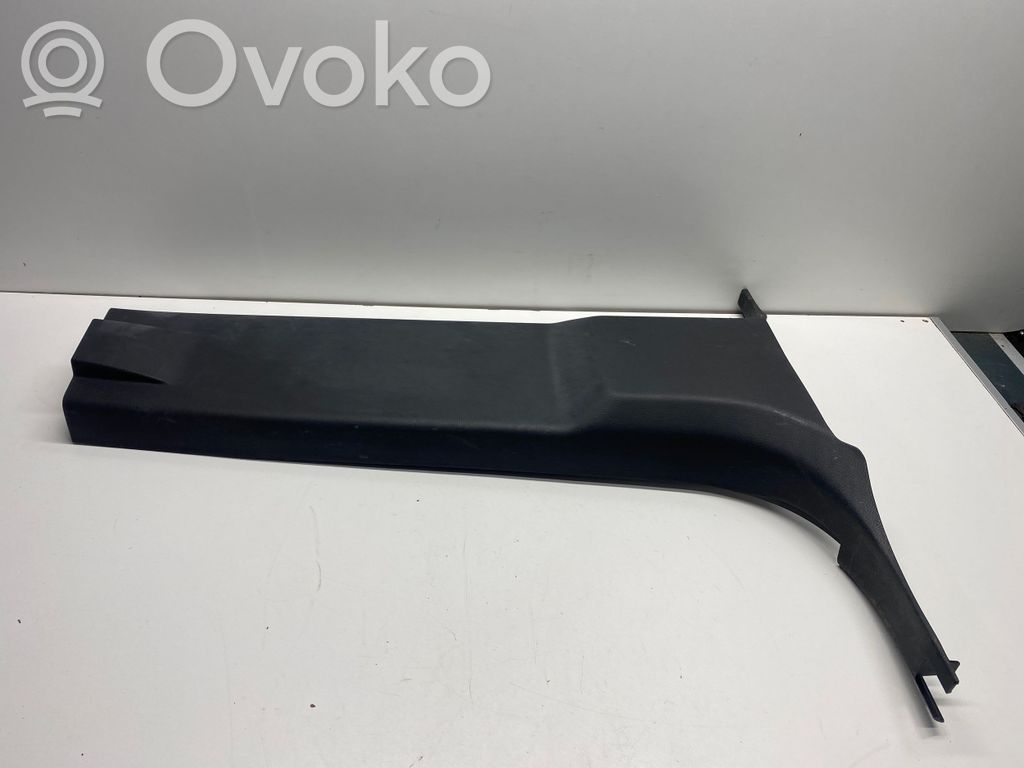 Dodge RAM (B) pillar trim (bottom) 