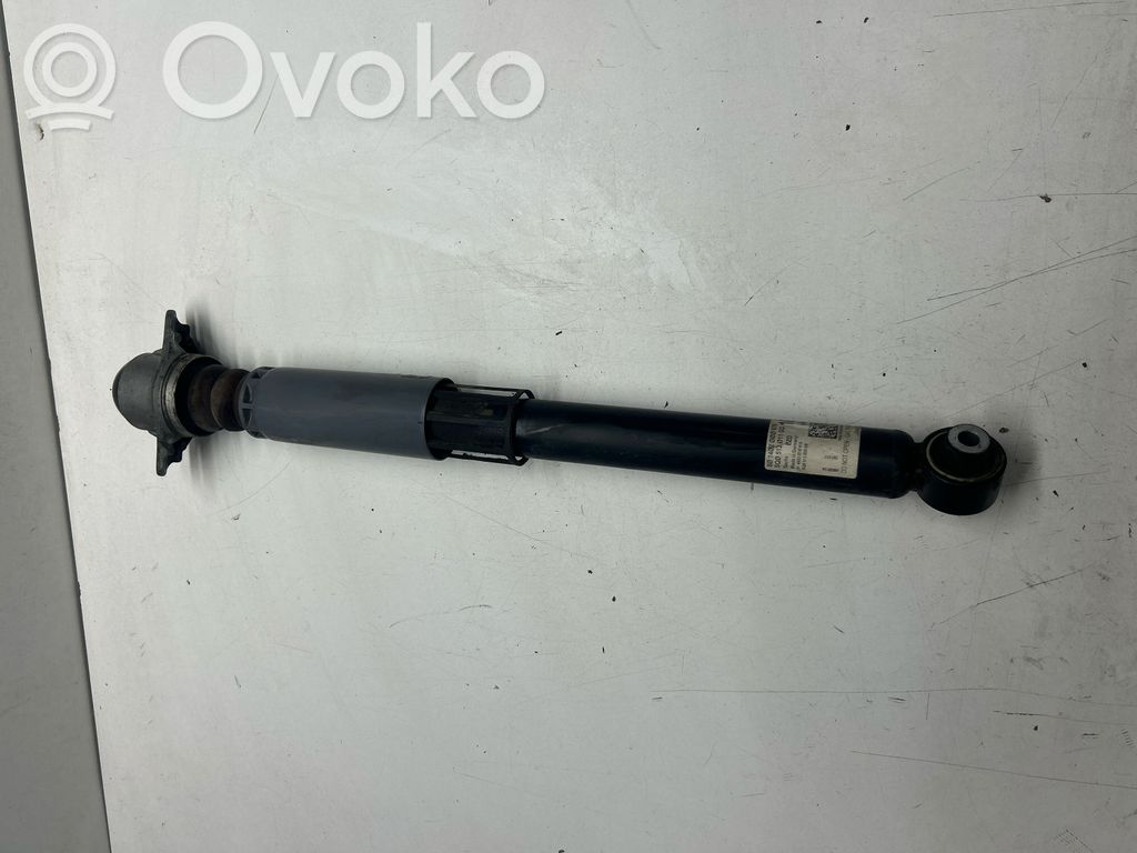 Audi A3 S3 8V Takaiskunvaimennin 