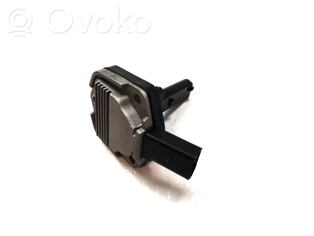 Audi A4 S4 B7 8E 8H Sensore livello dell’olio 
