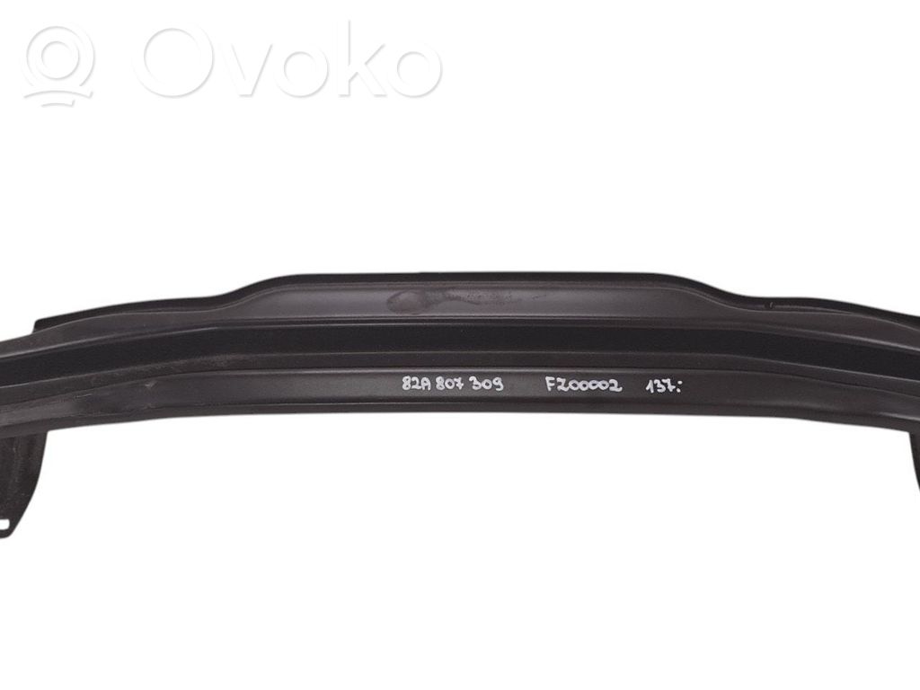 Audi A1 Soporte del parachoques delantero 