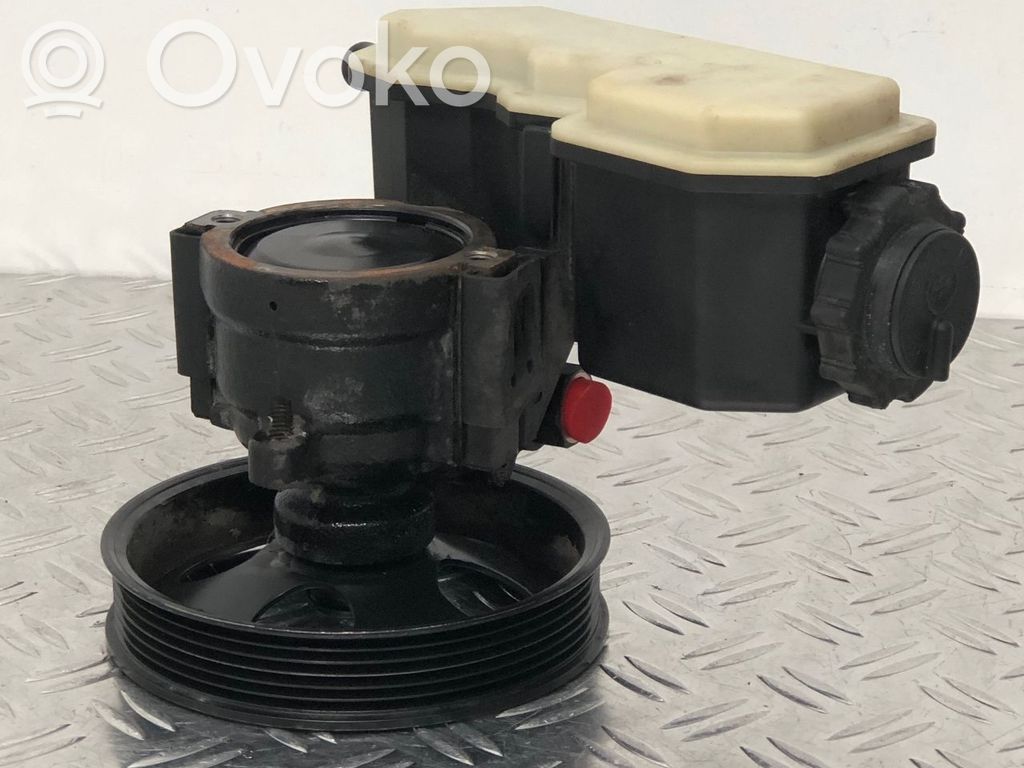 Ohjaustehostimen pumppu   90501830