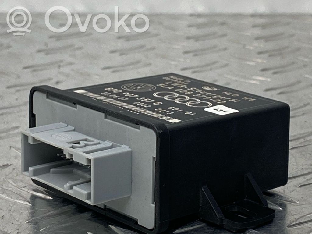 Light module LCM   8P0907357G
