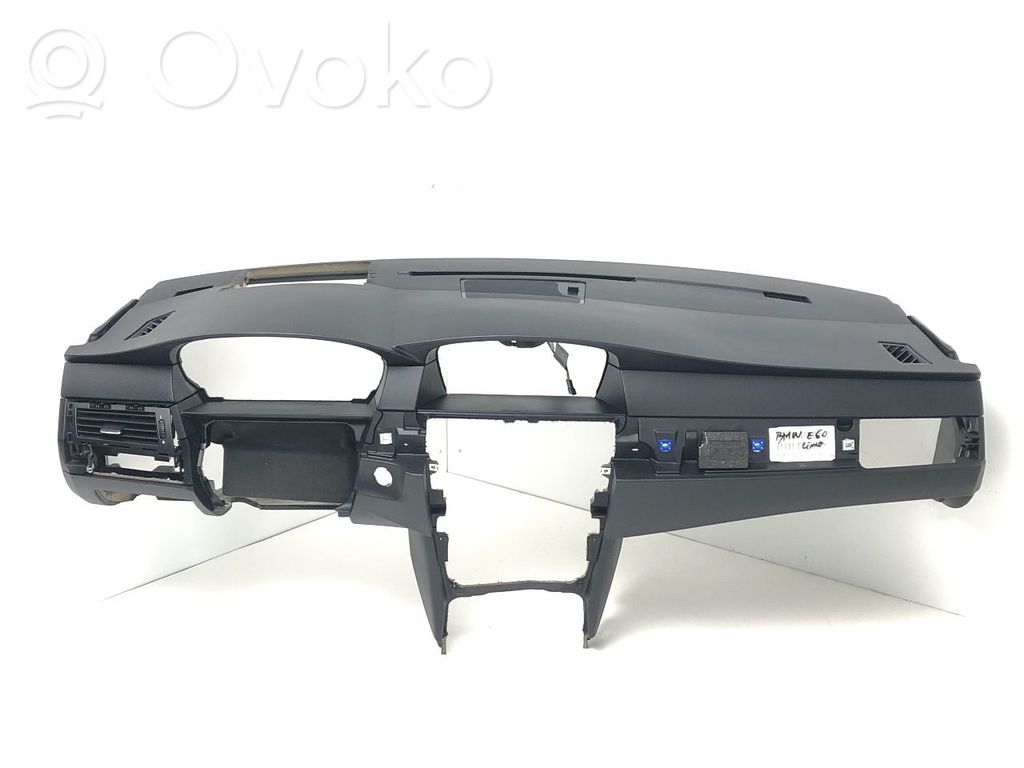 BMW 5 E60 E61 Panelė 