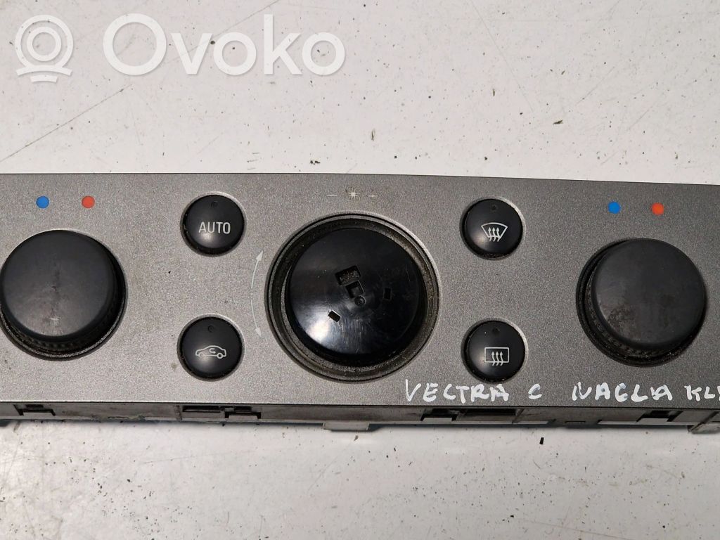 Opel Vectra C Climate control unit 