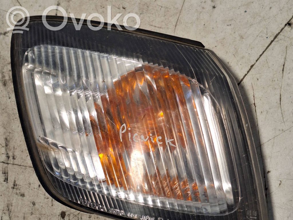 Toyota Picnic Front indicator light 