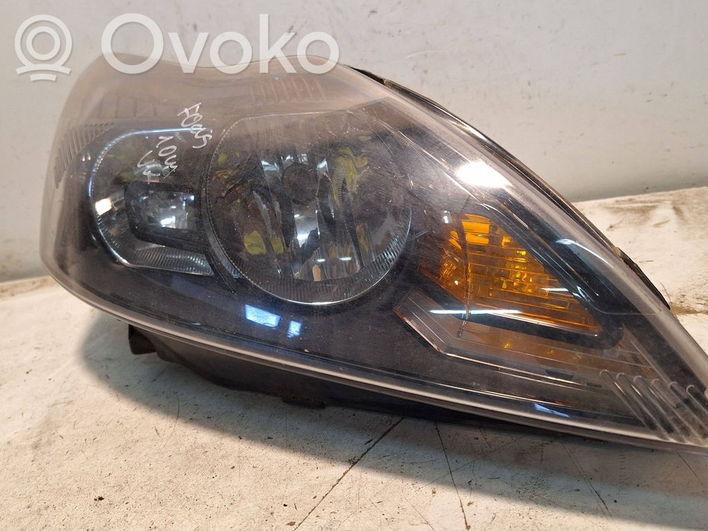 Ford Focus Headlight/headlamp 