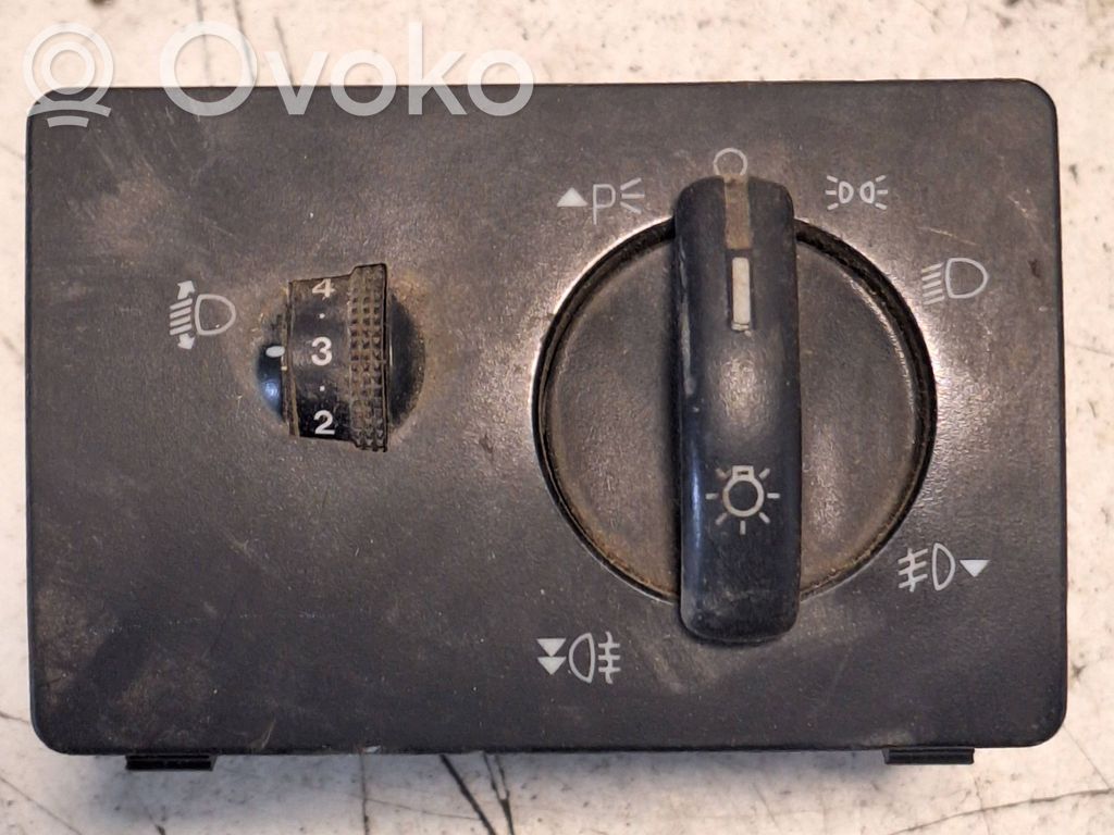 Lichtschalter   4M5T13A024MA