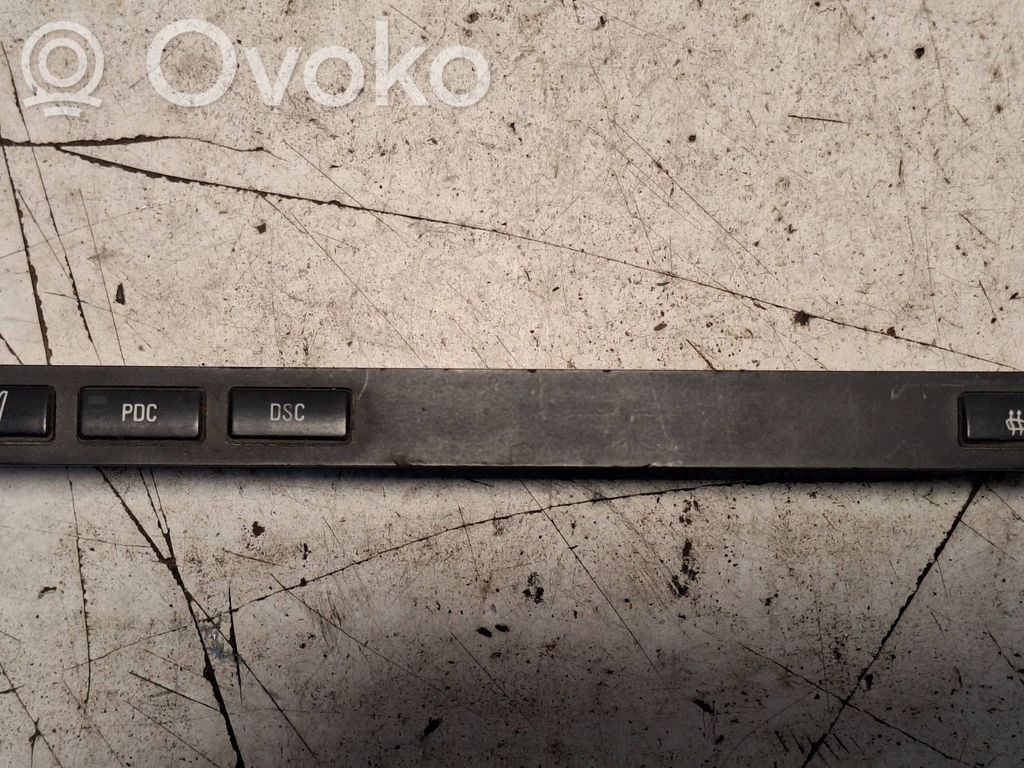 Seat heating switch   03742073,61318373776,110187