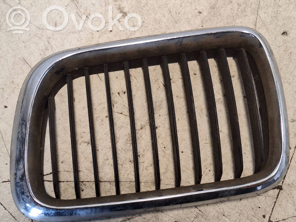 BMW 3 E36 Front grill 