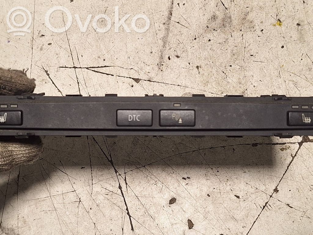 Seat heating switch   6985751,643399,13580663